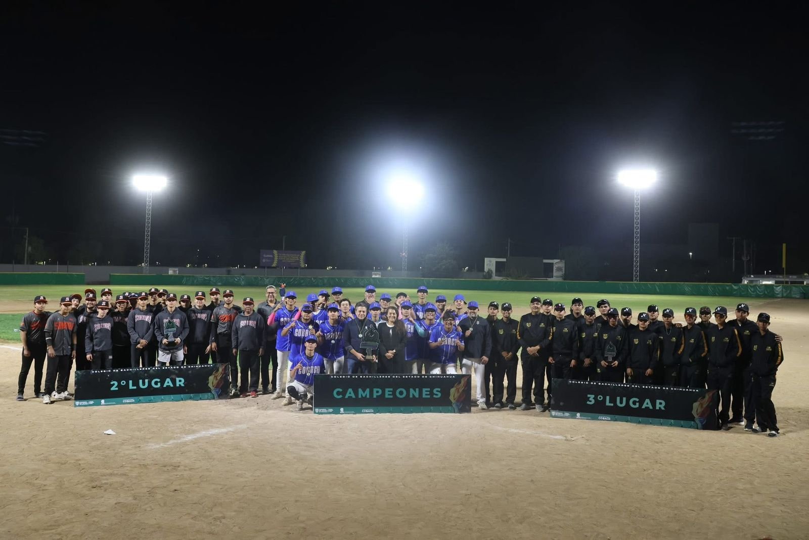 Imagen 6 de STAACOBACH felicita al Director General por los Juegos Nacionales Deportivos por la Paz