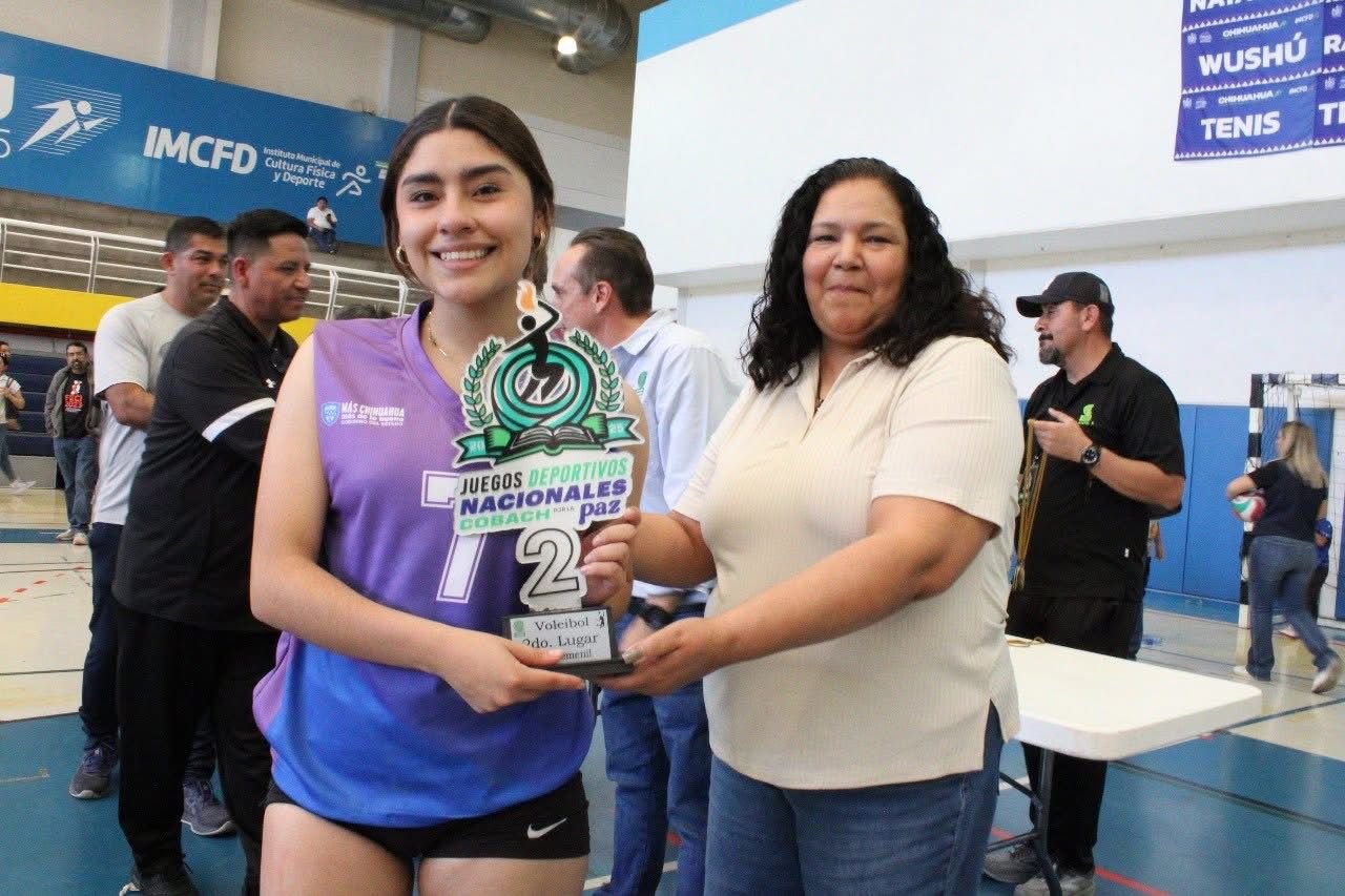 Imagen 38 de STAACOBACH felicita al Director General por los Juegos Nacionales Deportivos por la Paz