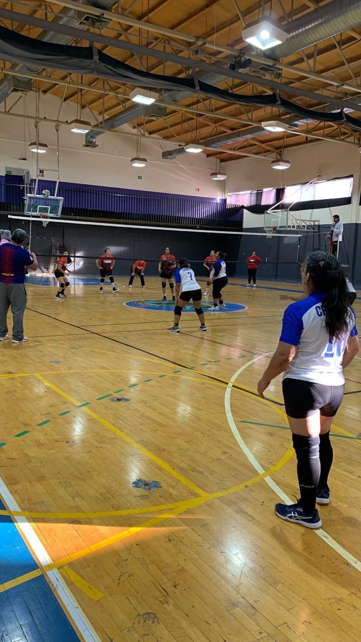 Imagen 3 de Encuentro de voleibol femenil entre las selecciones de Sonora y Chiapas.