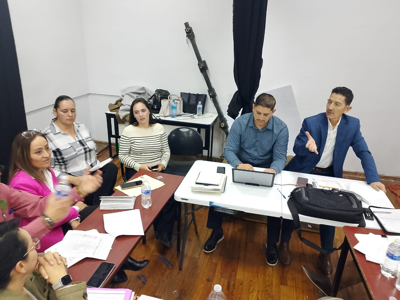 Imagen 12 de Mesas de trabajo previo a la Revisión Salarial 2026