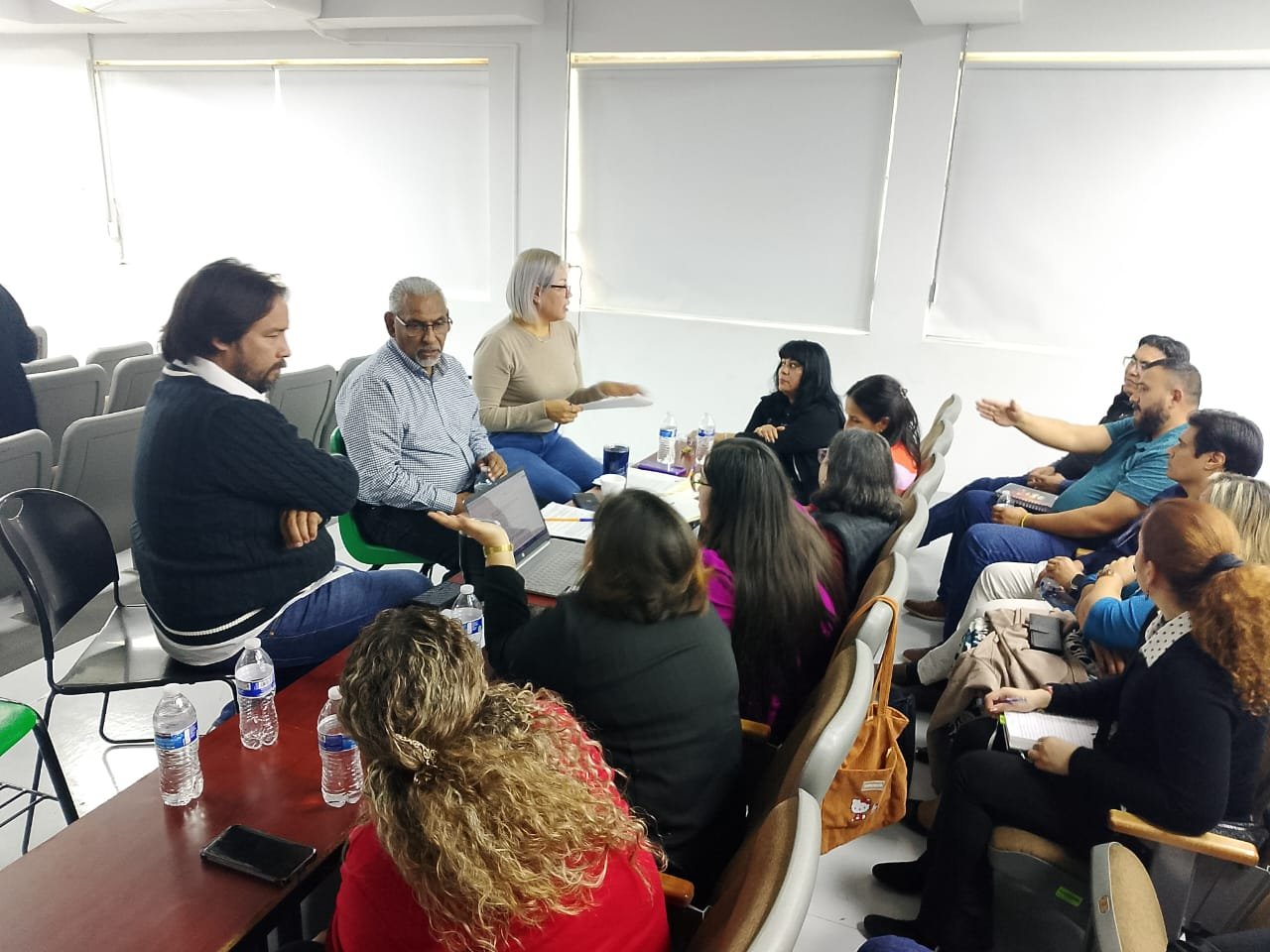 Imagen 16 de Mesas de trabajo previo a la Revisión Salarial 2026