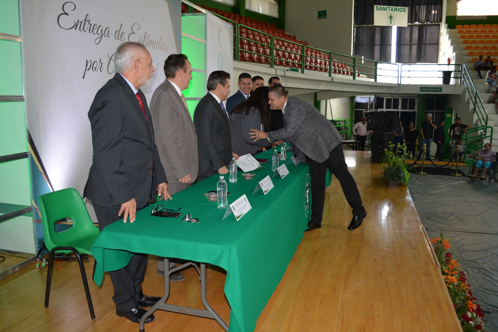 Imagen 7 de Entrega de Reconocimientos por Antigüedad 2026