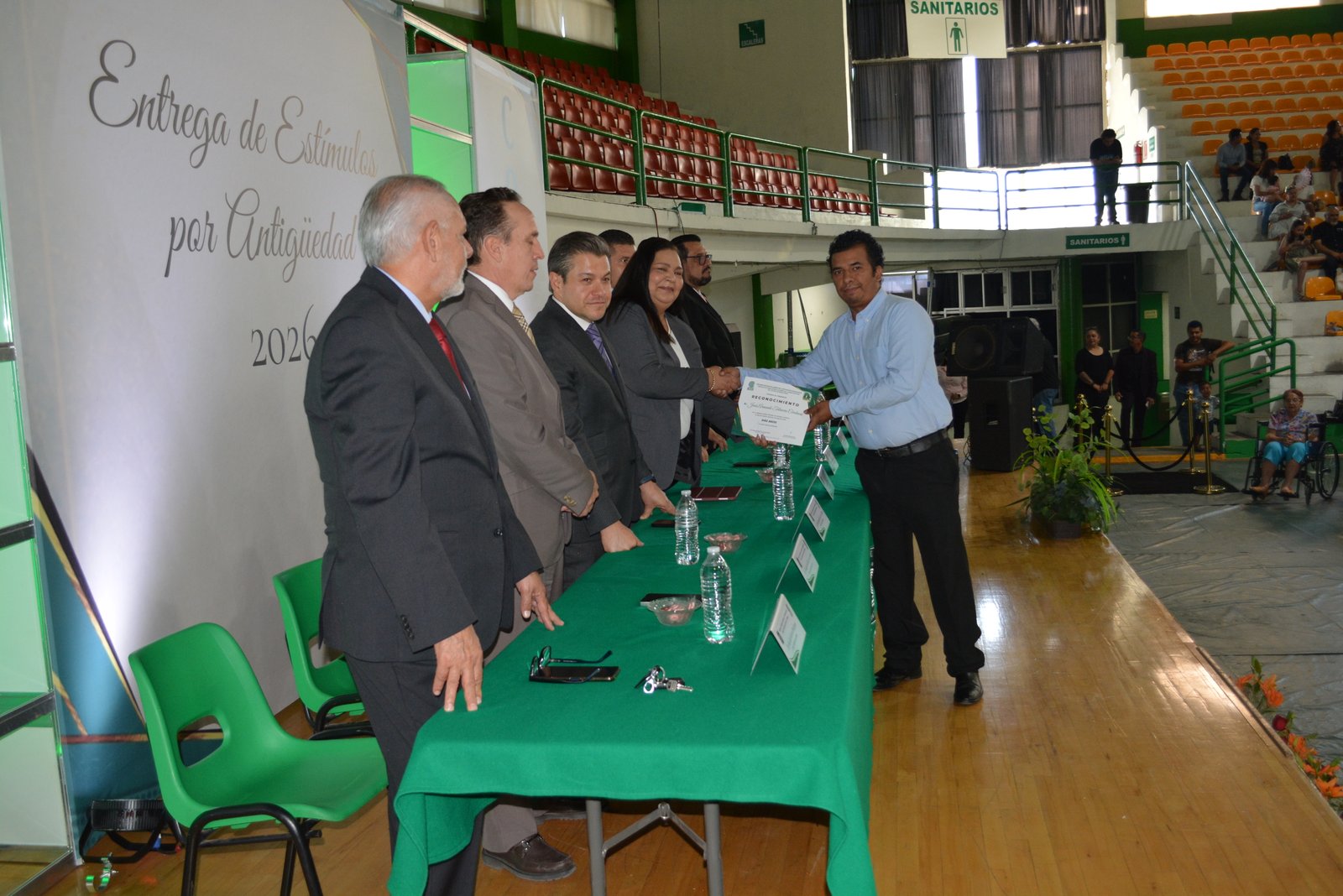 Imagen 11 de Entrega de Reconocimientos por Antigüedad 2026