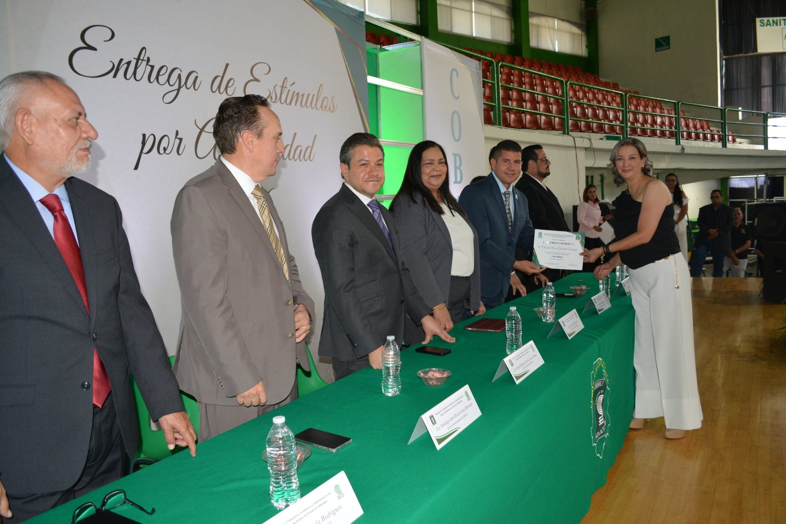 Imagen 16 de Entrega de Reconocimientos por Antigüedad 2026