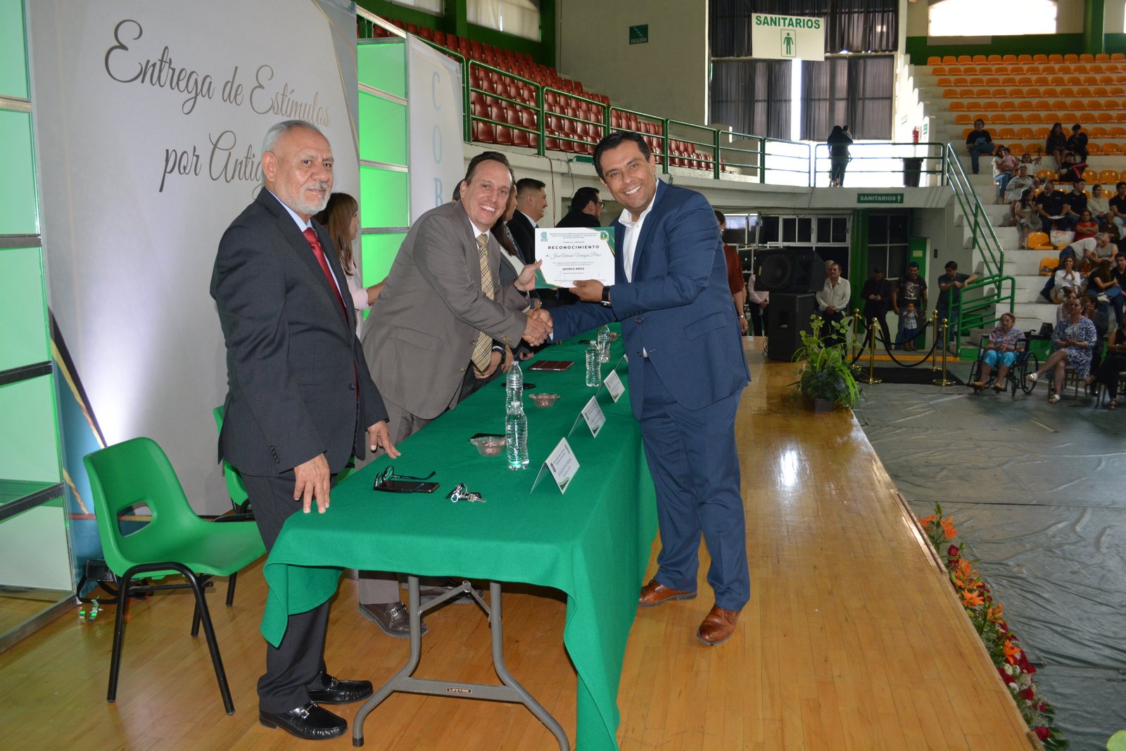 Imagen 28 de Entrega de Reconocimientos por Antigüedad 2026