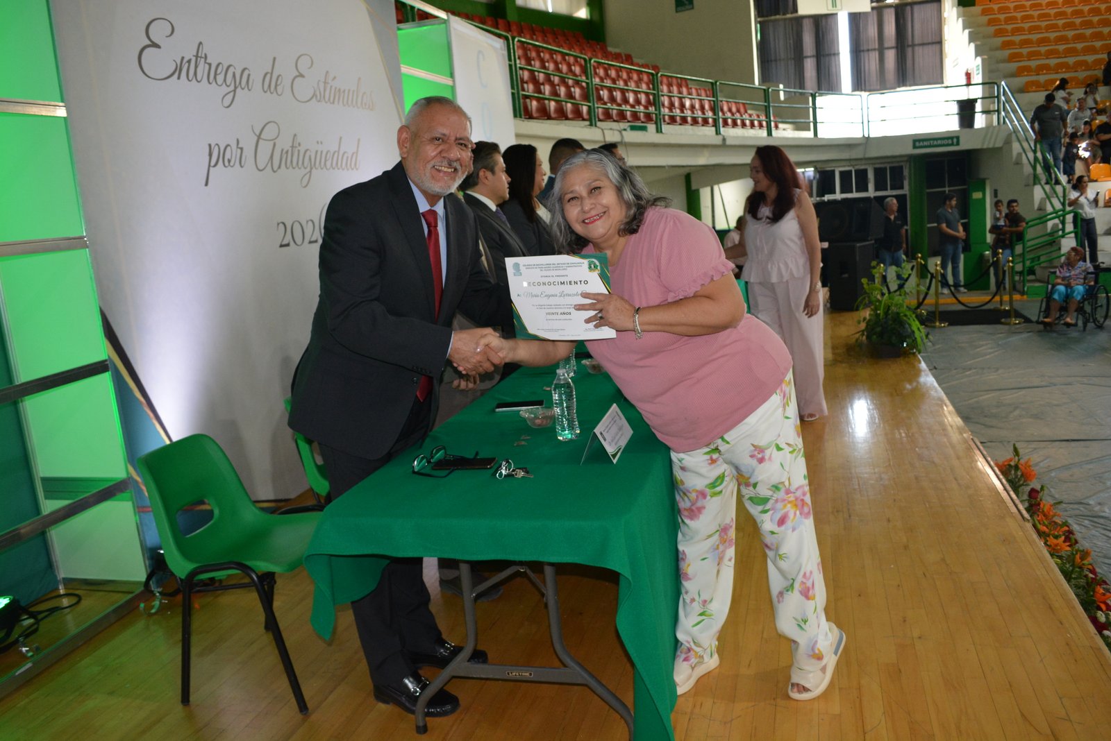Imagen 59 de Entrega de Reconocimientos por Antigüedad 2026