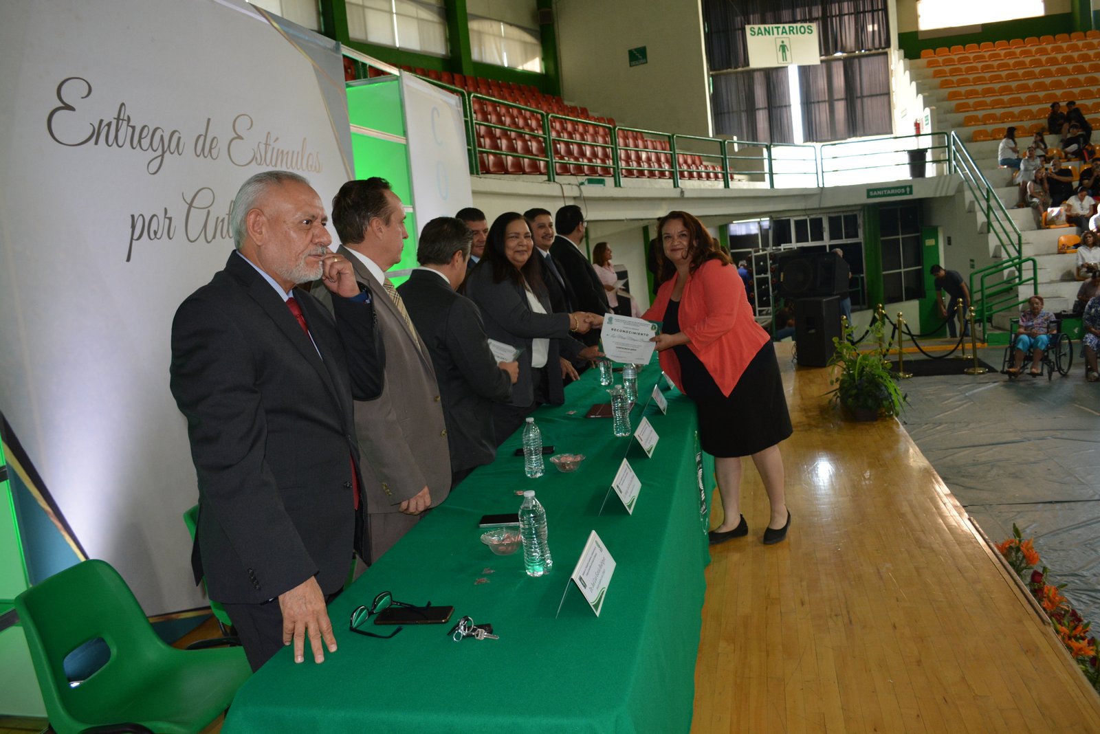 Imagen 88 de Entrega de Reconocimientos por Antigüedad 2026