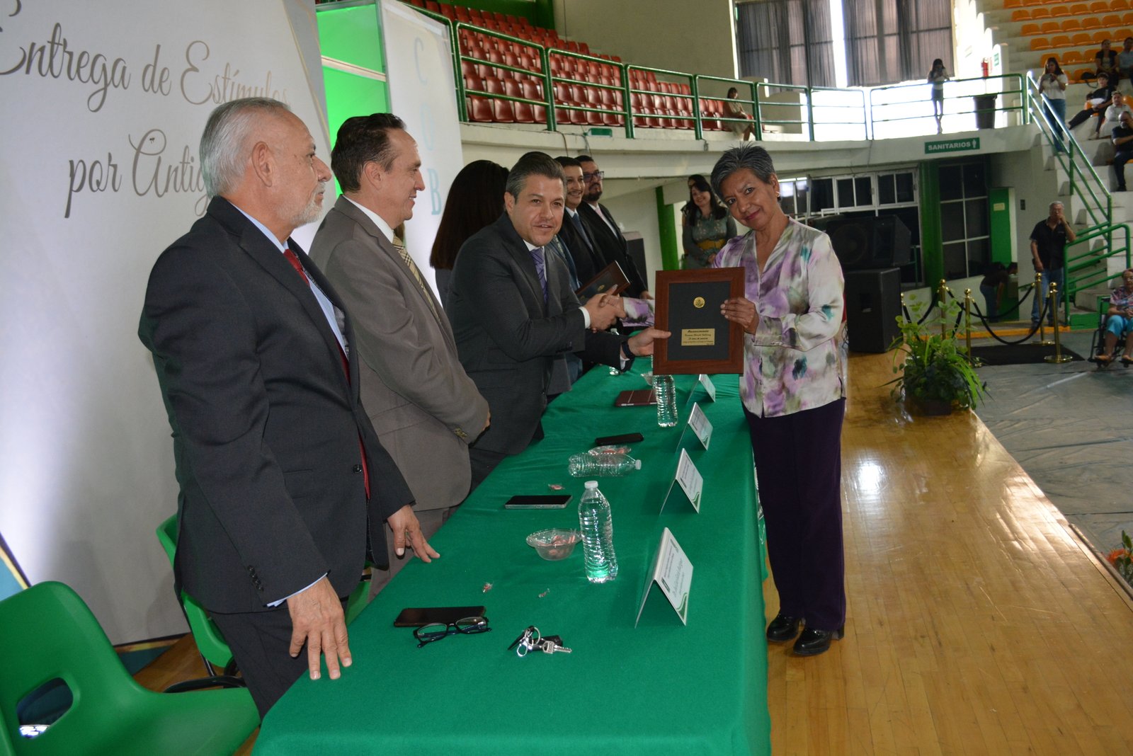 Imagen 110 de Entrega de Reconocimientos por Antigüedad 2026