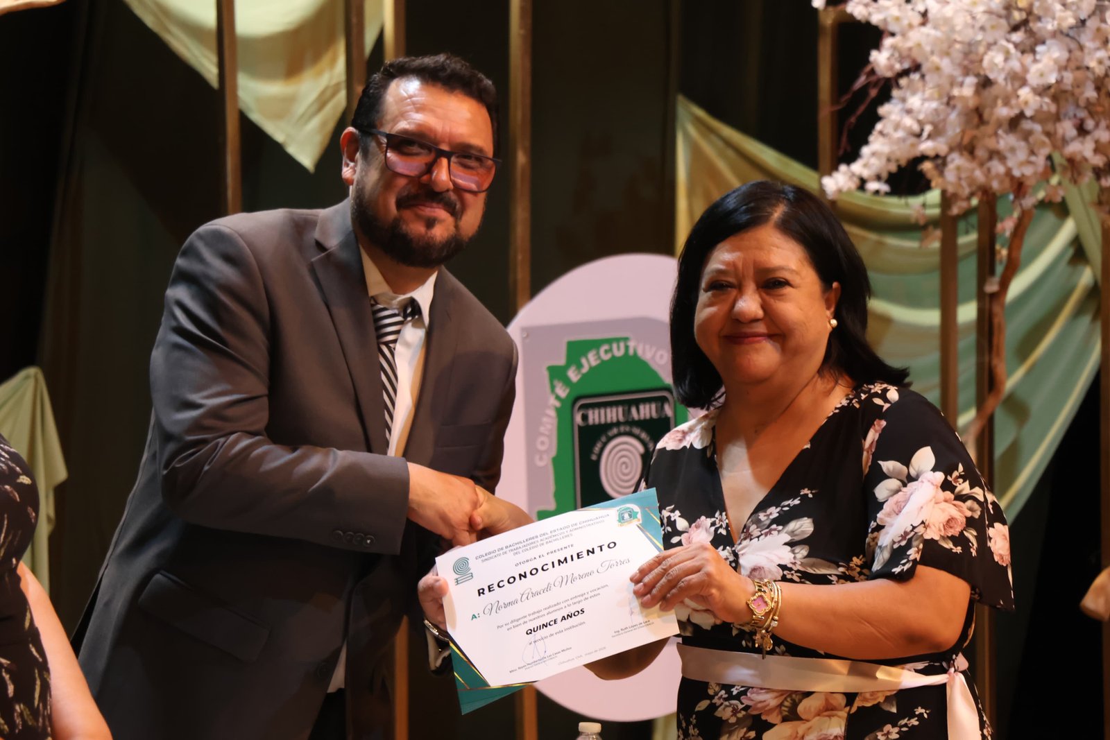Imagen 20 de Entrega de Reconocimientos por Antigüedad en Camargo, Chih.