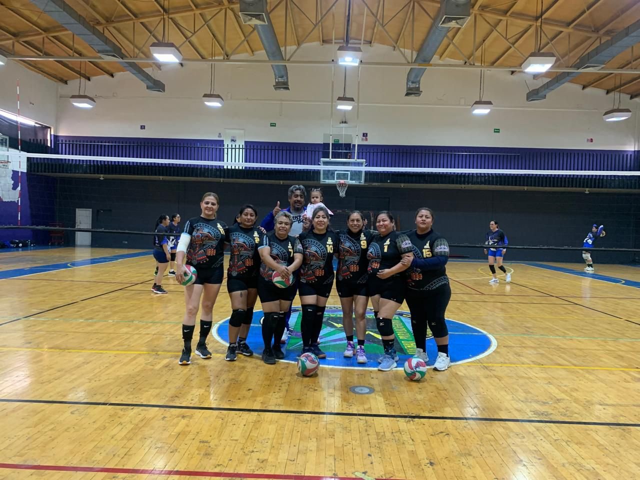 Chiapas se impone 66–58 a Zacatecas en voleibol femenil.