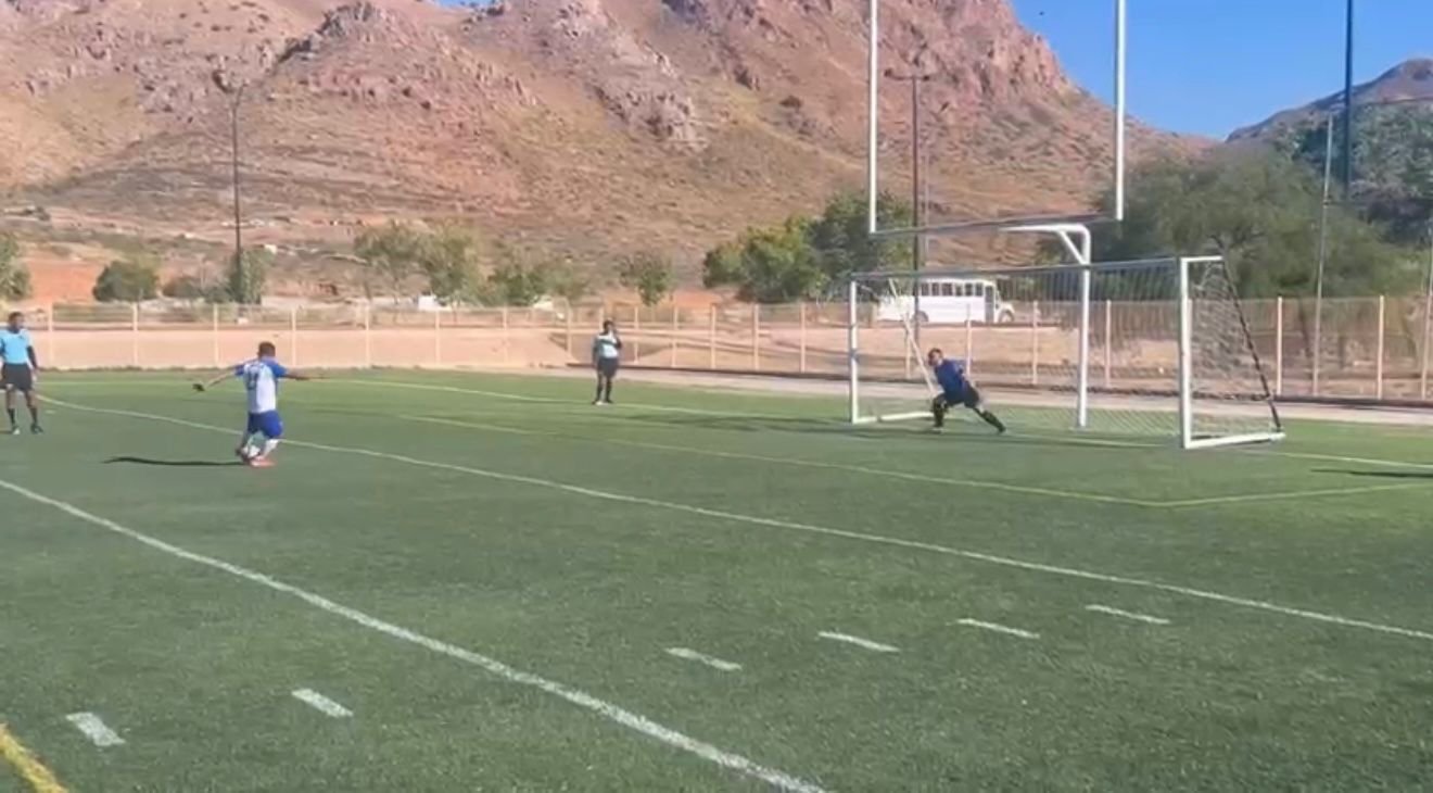 Partido de Fútbol entre las selecciones de Chihuahua y Zacatecas.